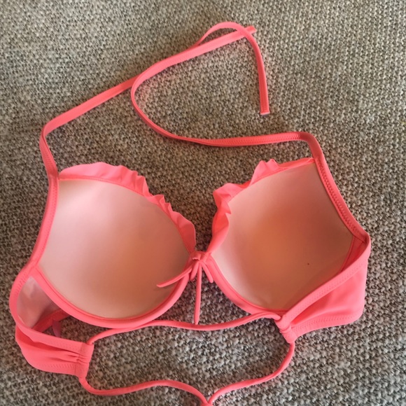 Victoria’s Secret coral pink bikini top - Picture 2 of 3